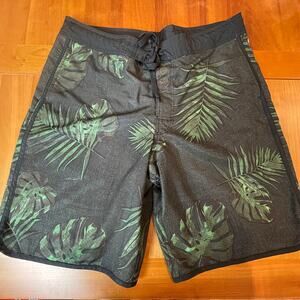 O’Rageous Men’s Board Shorts Large Black Green Tropical Leaf Swim Trunks